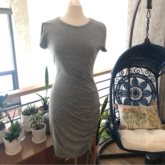 Pam & Gela Cinch Waist Dress Size Medium - Picture 4 of 9